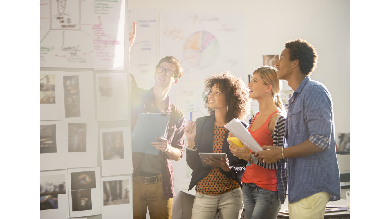 Intuitive Leadership: Aligning vision with data-driven insights